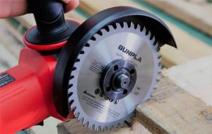 Gunpla 4-1/2-inch Saw Blade for Cutting Trim 