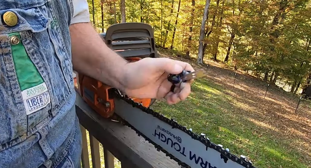 Everything about the Best Chainsaw Raker Gauge Daily Tools Guide